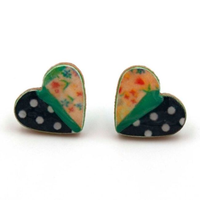 Pendientes de Corazón Lunares Blancos y Flores