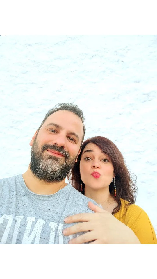 Buen fin de semana 💙 ¡A disfrutar! 🥰

#azulañil #joyasartesanales #joyassostenibles #joyasconalma #veranoazul #artesaniaonline #pendientesalegres #joyasonline #vivalavida #veranoslow #veranoamoralegria